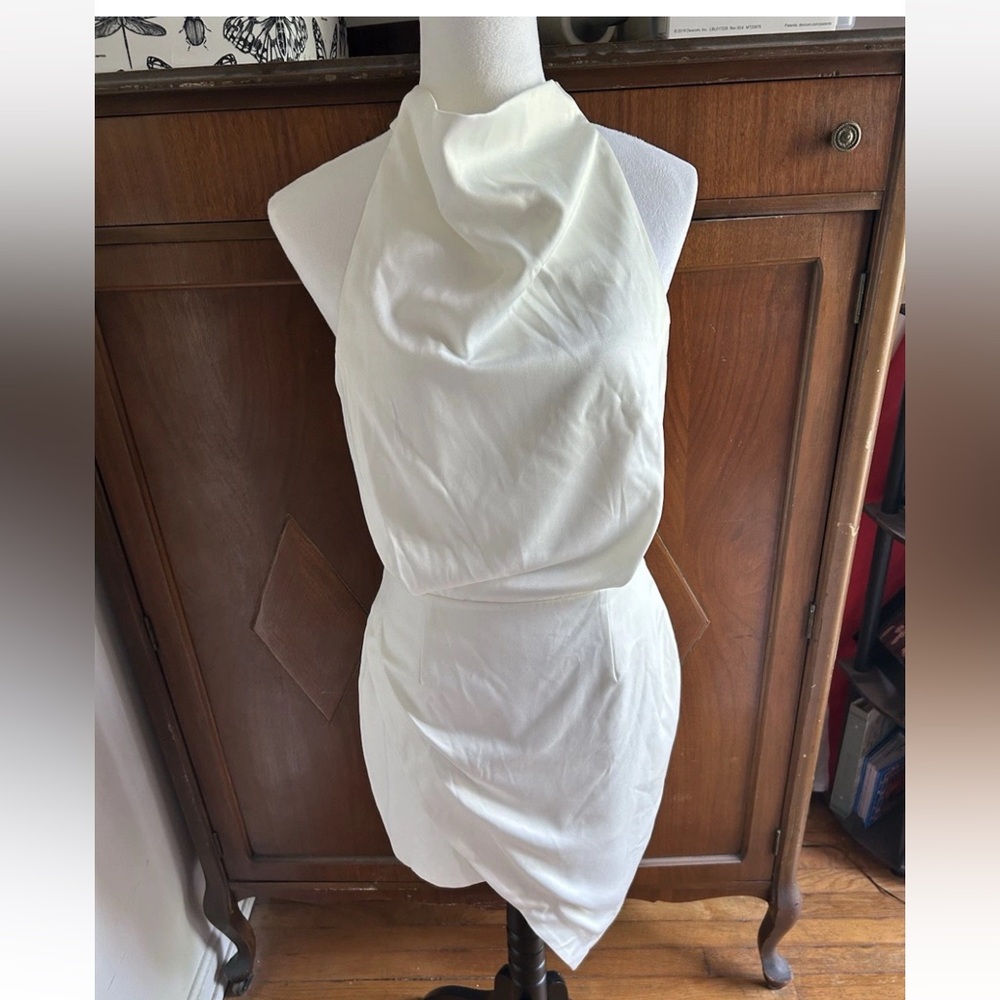 Size M Elliat white satin asymmetrical dress for bachelorette party